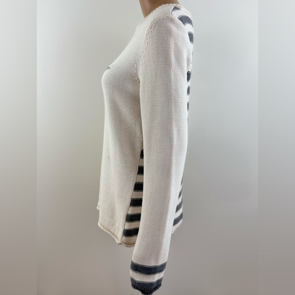 Liz Claiborne Long Sleeve Knit Pullover Sweater, Blue Star Design Women's Size M - Picture 6 of 16